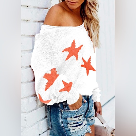 NWOT COCOLEGGINGS Scoop Neck Long Sleeve Star Pullover Sweater Tunic Tops - Picture 2 of 5